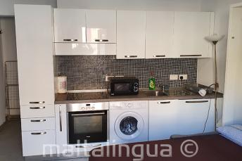 Fully Equipped bucătărie