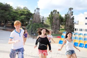 engleză language școală sports activități in Malta