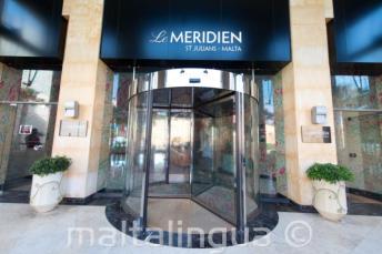 intrare of Le Meridien hotel in st. julian's