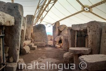 Templele preistorice la Ħaġar Qim