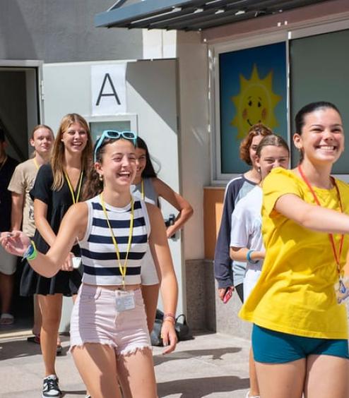 Școala pentru tineri