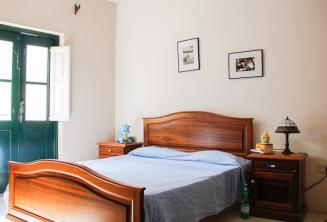 A dormitor in homestay accommodation in St Julains